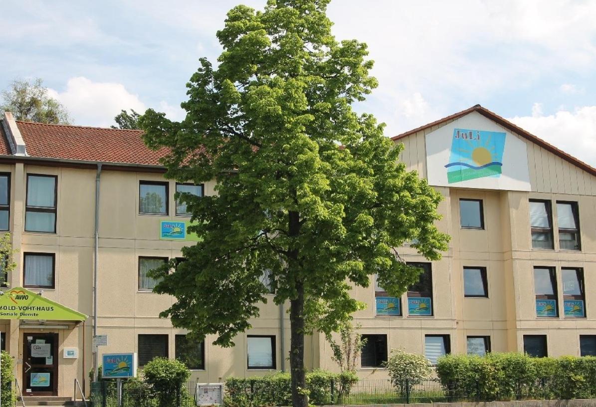 הוסטל ברלין Jugendgastehaus Lichterfelde מראה חיצוני תמונה
